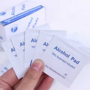 Tampons désinfectants d'alcool