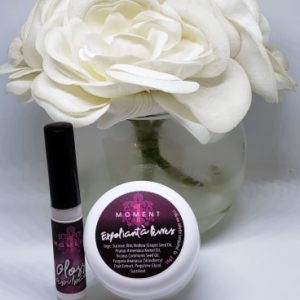 Gloss repulpant & exfoliant à lèvres aux fraises