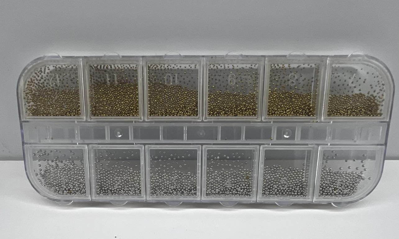 Déco caviar - argent et or